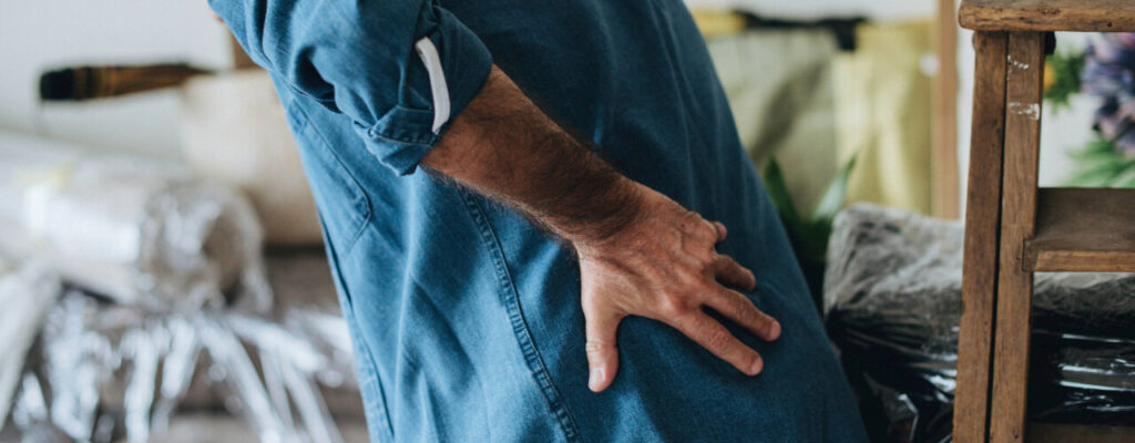 Herniated Disc: Symptoms and Treatment